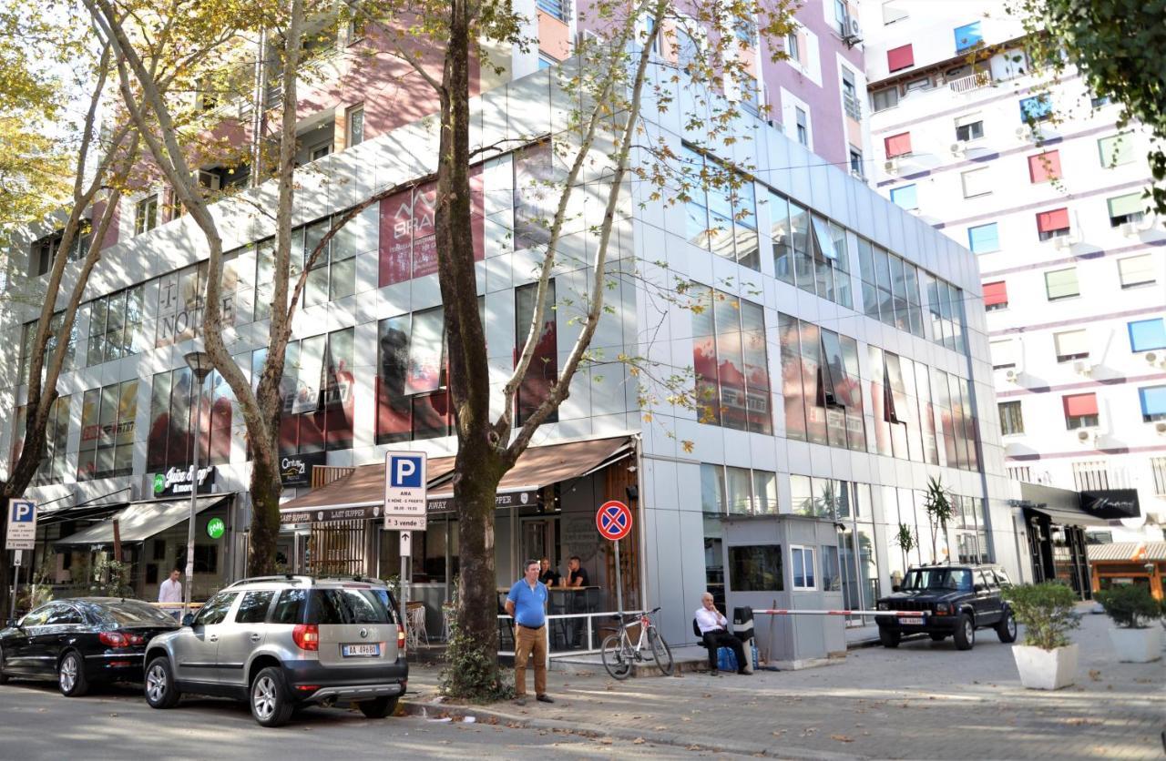 Haris Apartments Tiranë Ngoại thất bức ảnh